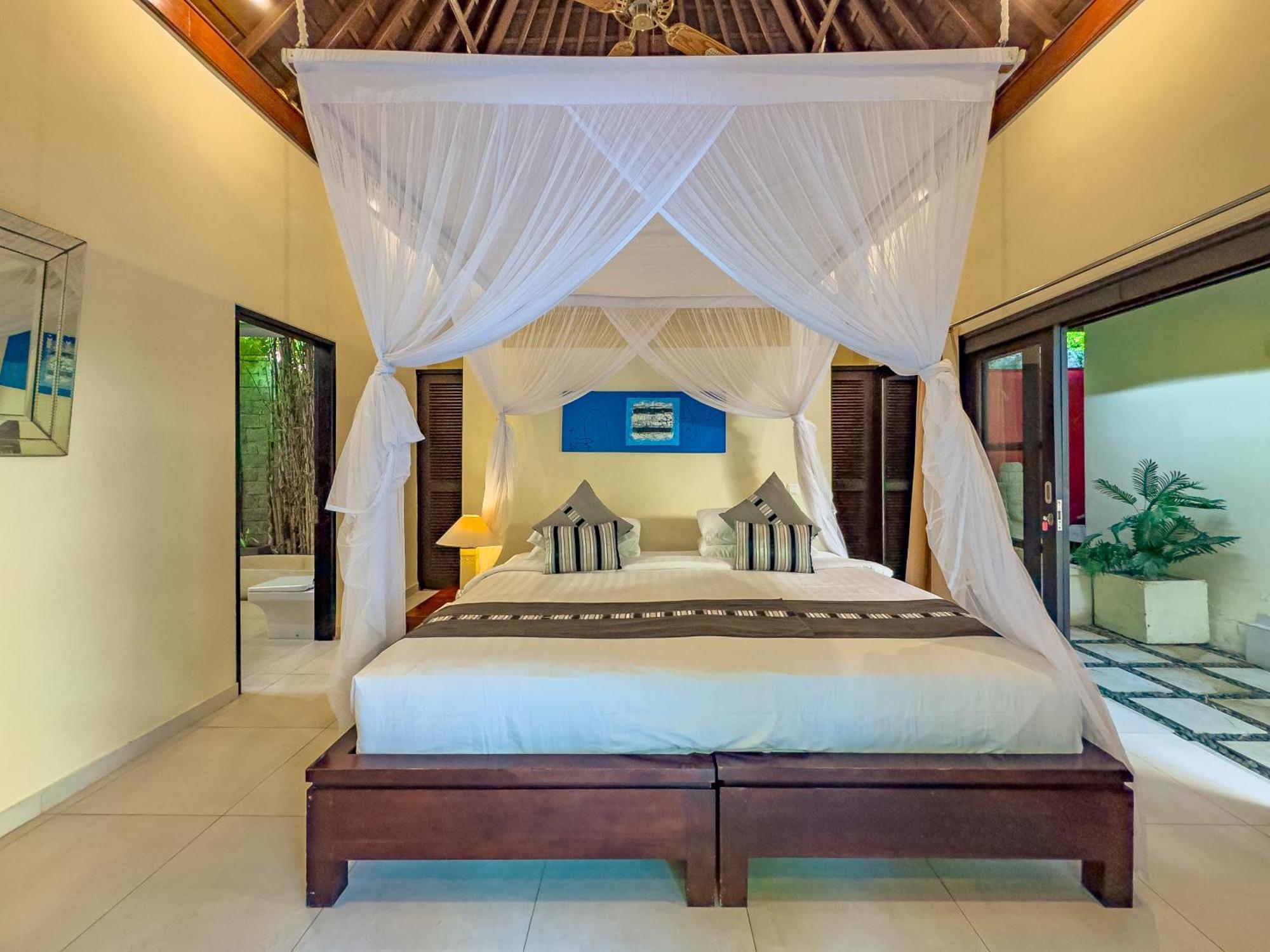 Villa Bugis Abimanyu Seminyak Ruang foto