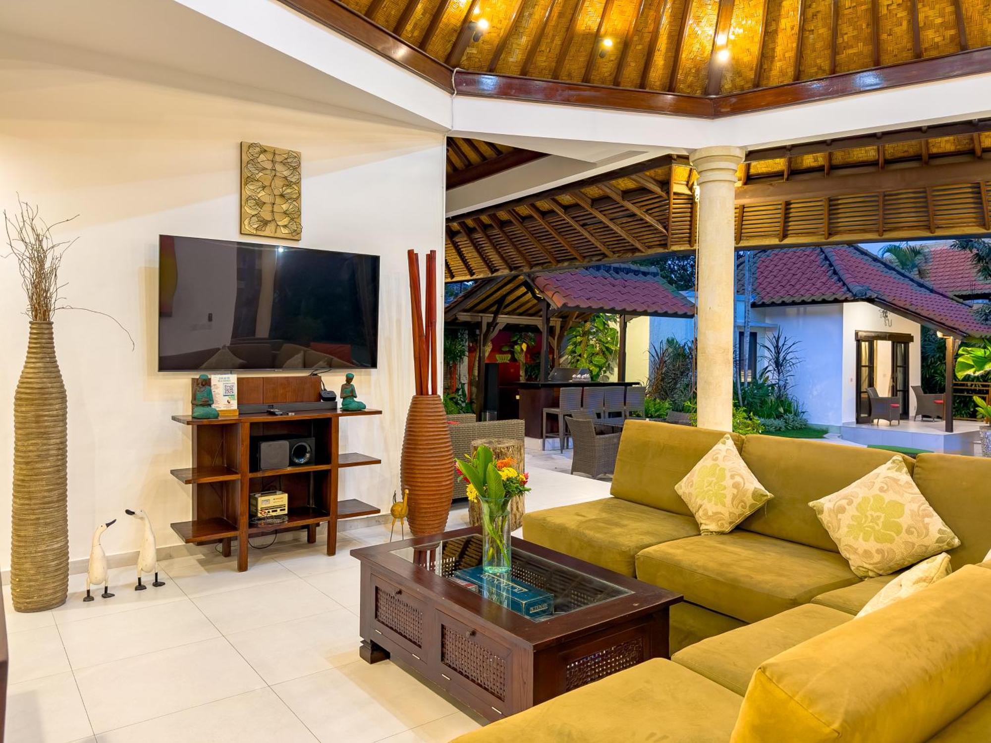 Villa Bugis Abimanyu Seminyak Ruang foto