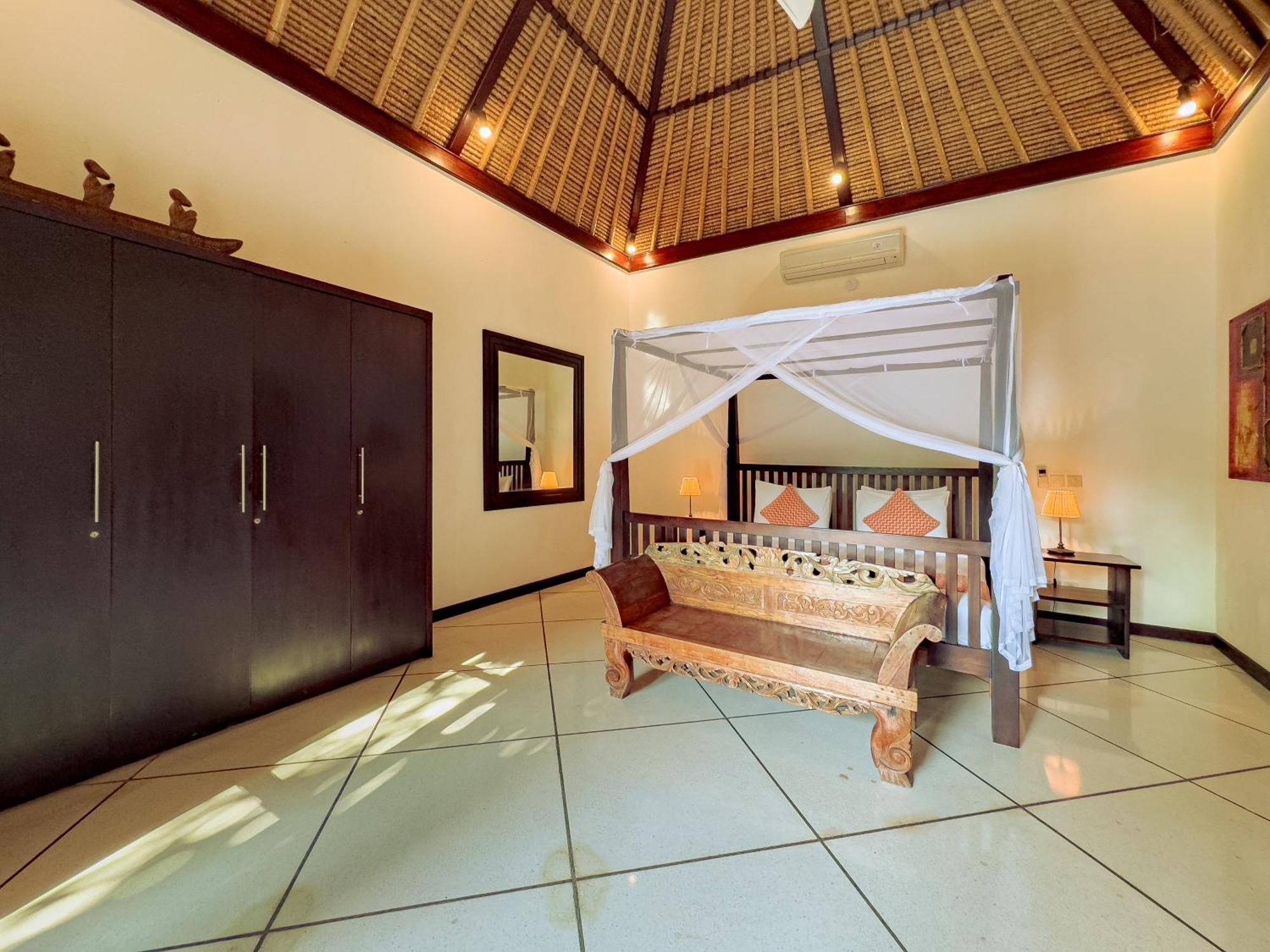 Villa Bugis Abimanyu Seminyak Ruang foto