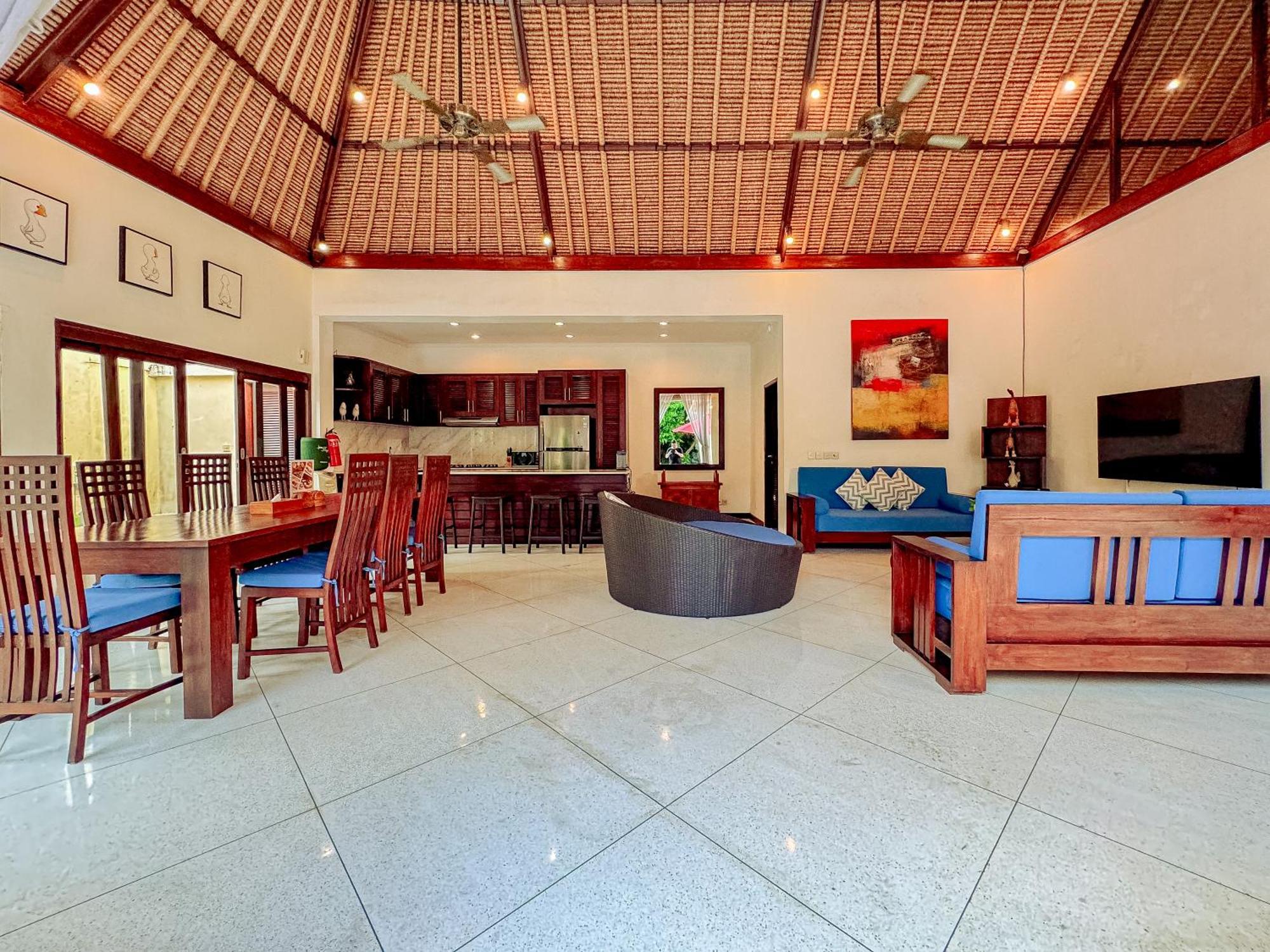 Villa Bugis Abimanyu Seminyak Ruang foto